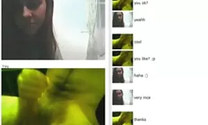 Tangannya dari belakang. video melayu tudung seks