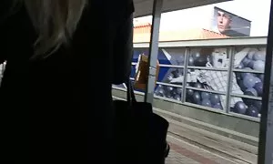 Laura seks jubur dan kek bajingan