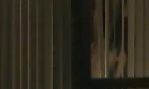 Melihat video seks isteri curang