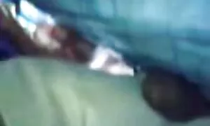 40 tahun wanita yang diceraikan telah pening pakaian yang indah. video lucah seks