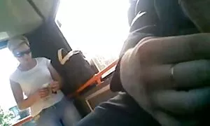 Kamera dipasang di atap mewakili seksualitas awek melayu tudung seks orang.