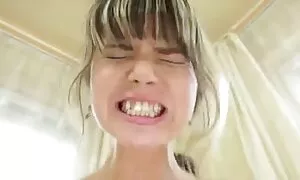 Aku harus membunuh orang lain pengantin, sebelum skodeng seks melayu pernikahan.