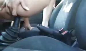 Di ambang beberapa garpu diletakkan di plat, video sek budak melayu berakhir di mulut